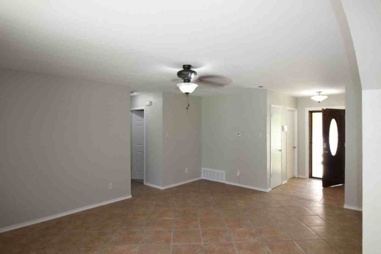 1412 W Mesa Park Dr - Photo 3 of 18