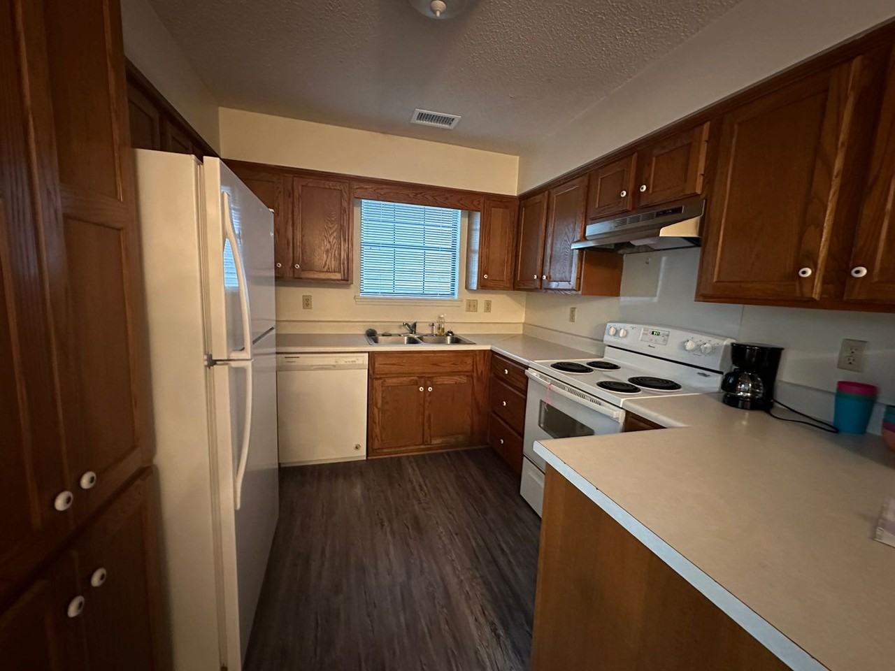 49 W 16th Pl - Photo 3 of 14