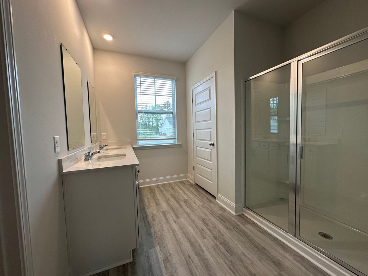 487 Logging Hill Dr - Photo 4 of 17