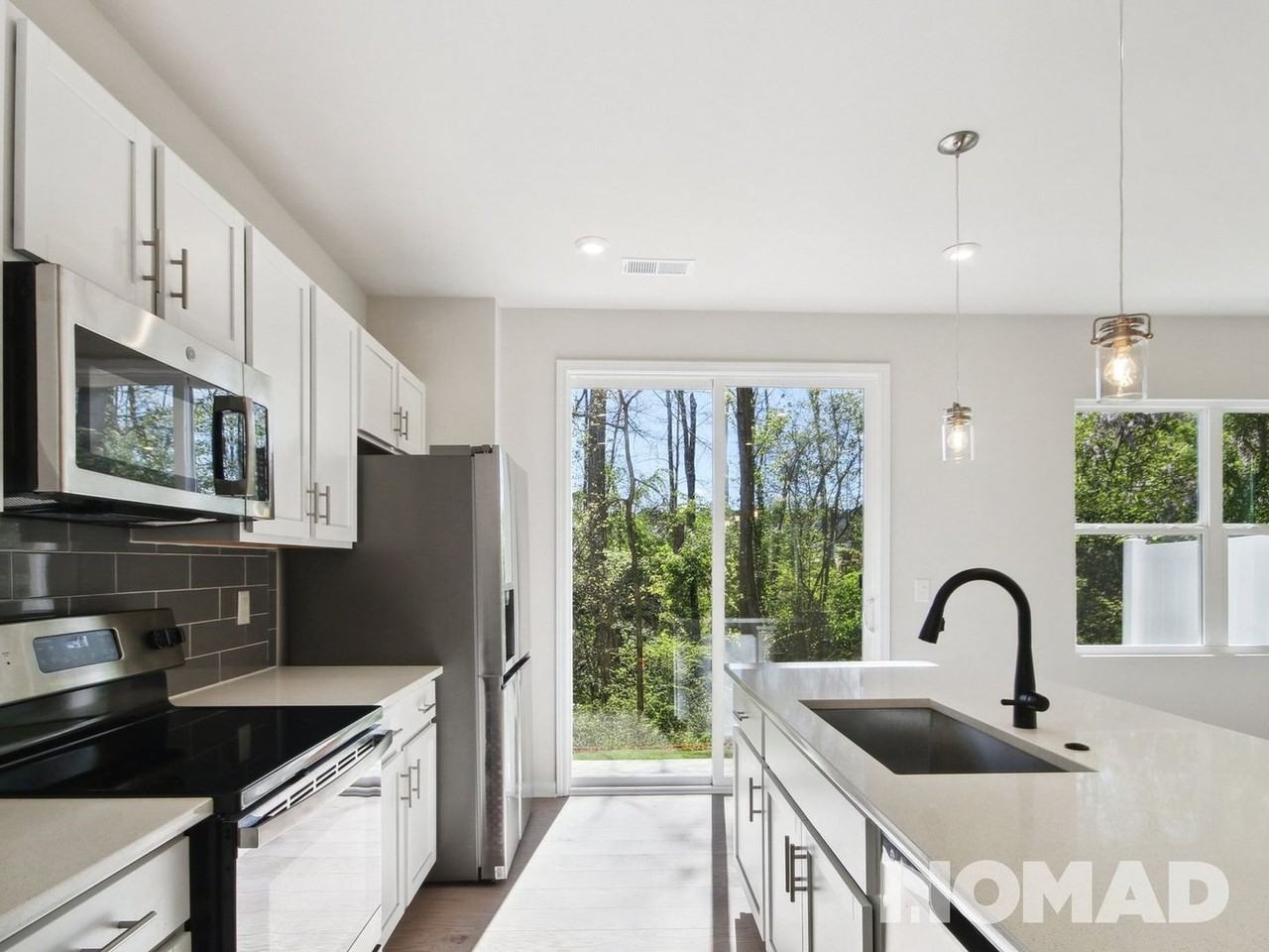 5304 Somerset Hill Ln - Photo 3 of 27