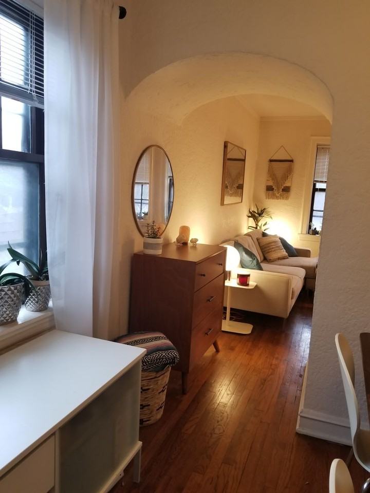 297 - *1317-21 Washington Building* - Photo 4 of 10