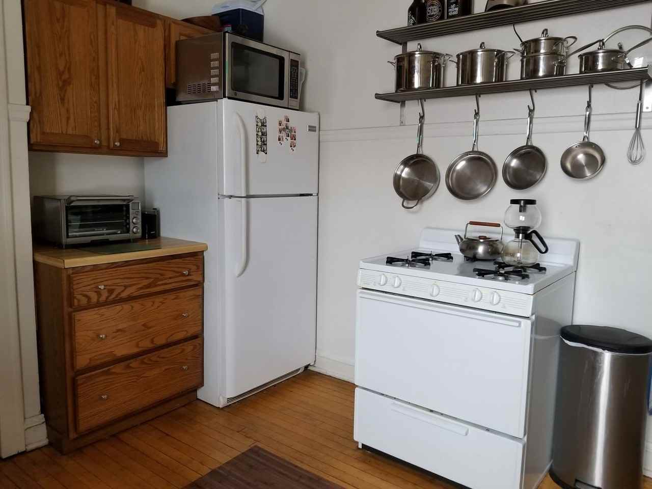 297 - *1317-21 Washington Building* - Photo 5 of 10