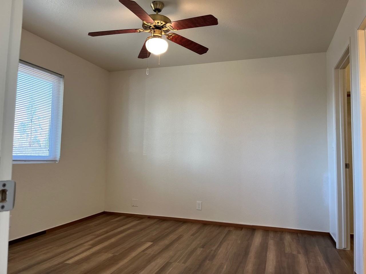 Academy Oaks - Photo 7 of 13