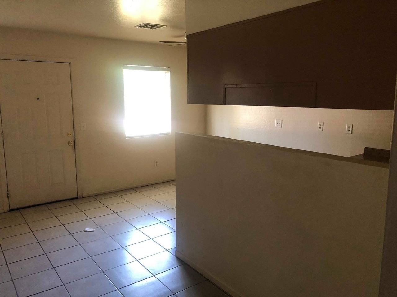 321 W. Orange Ave. - Photo 3 of 11