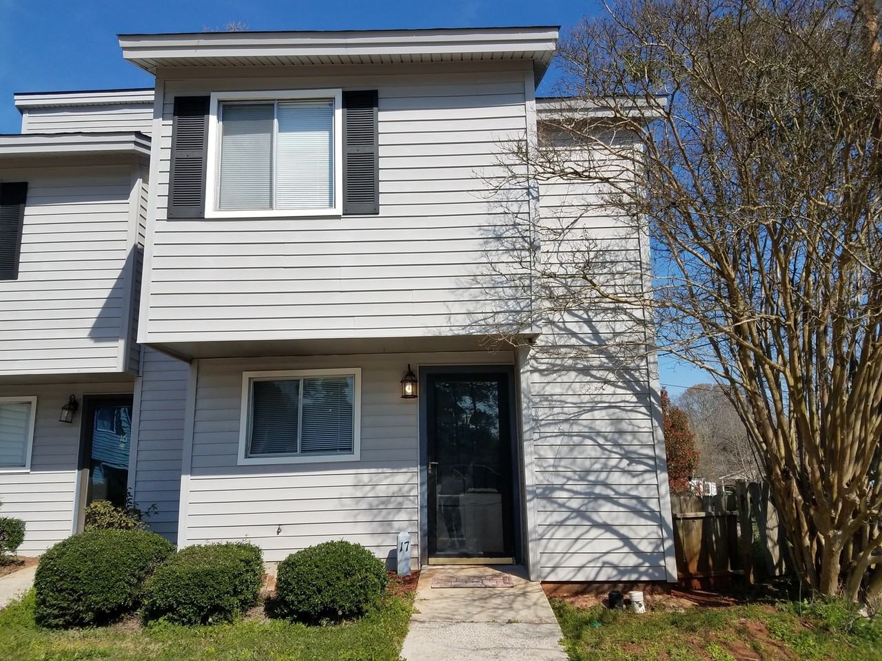 101 Cherry Hall Dr - Photo 2 of 10