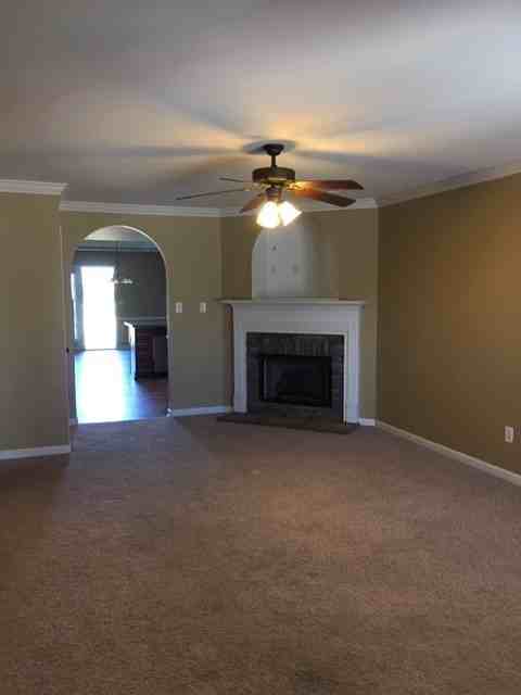 6079 Townley Ct - Photo 3 of 19