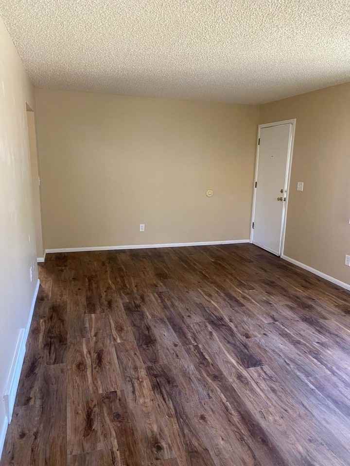 1612 Sunset Dr - Photo 2 of 30