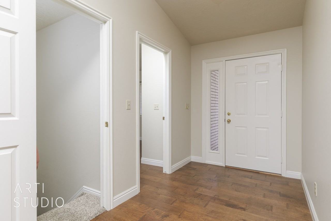 351 S Valley View Dr #30 - Photo 7 of 46