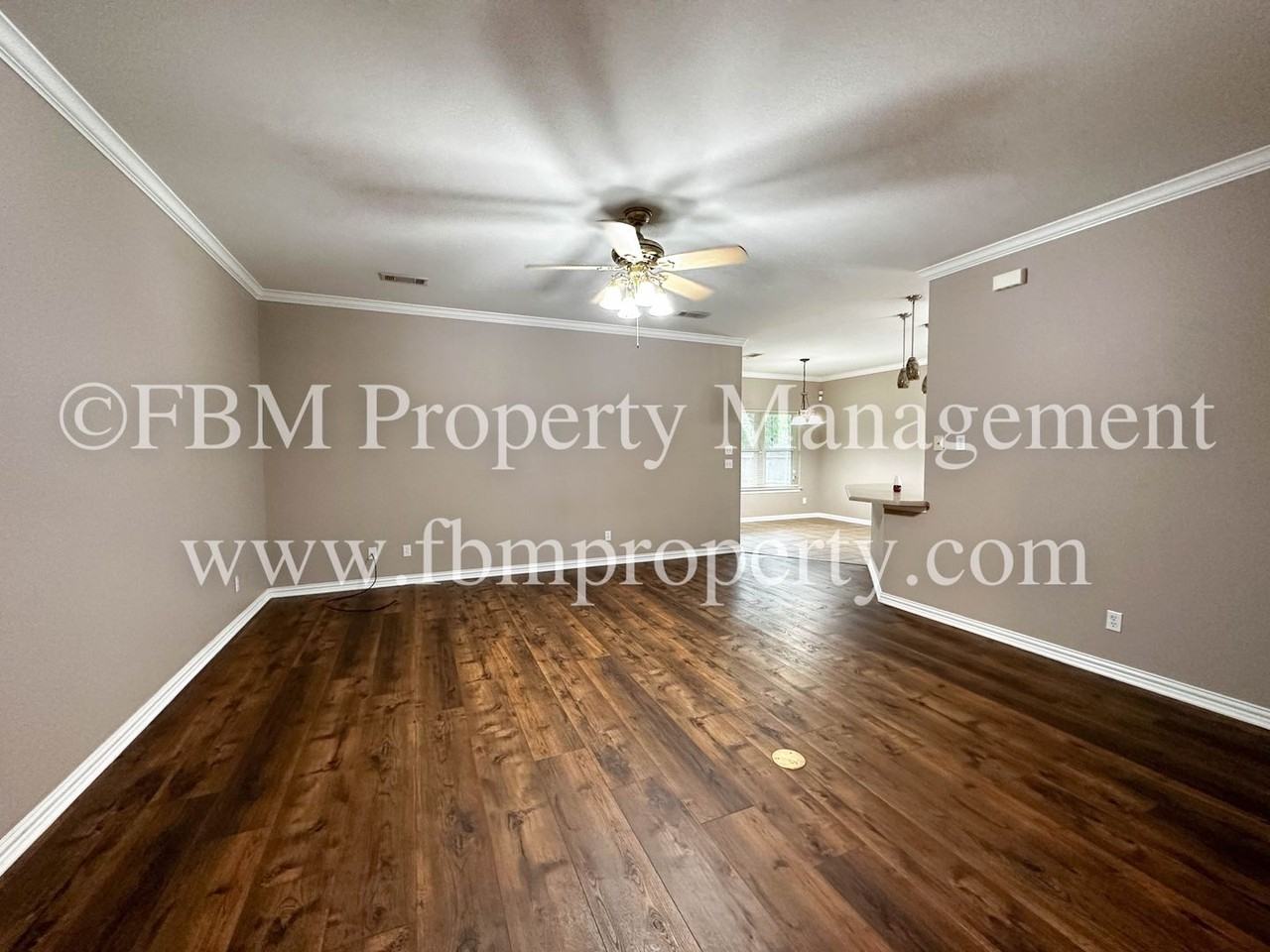 310 310 Centennial Avenue - Photo 3 of 23