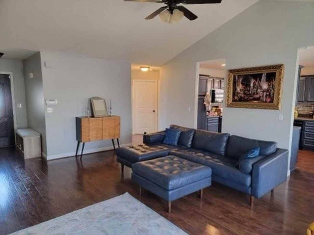 230 Settlers Pass - Photo 2 of 29