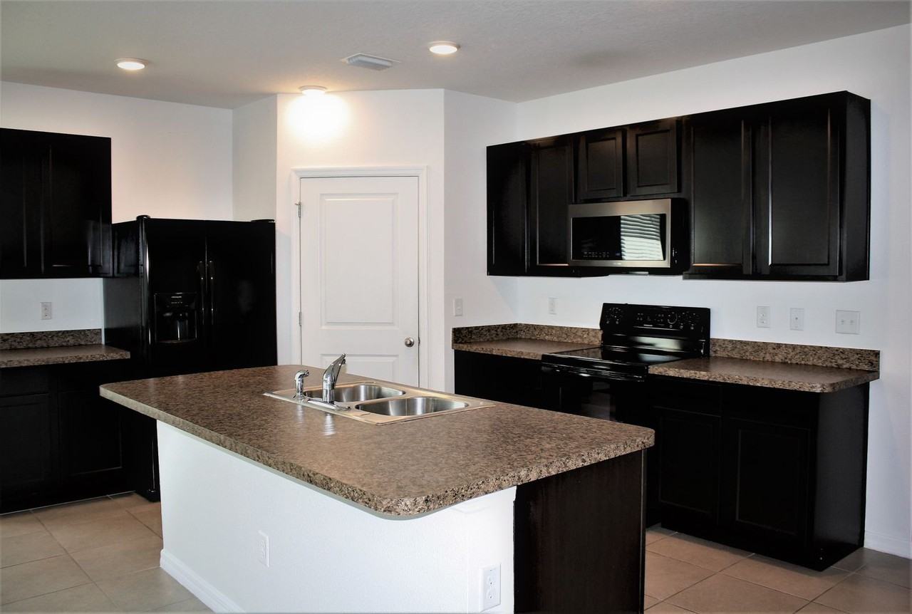 15416 Ibis Fall Pl - Photo 3 of 23