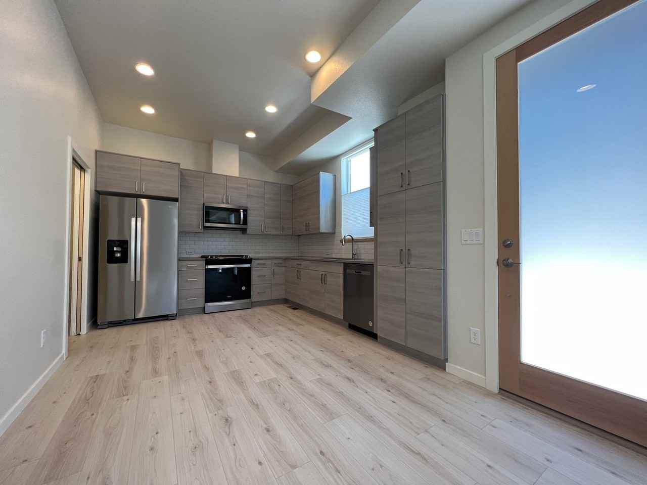 751 Cristo Ln #B - Photo 5 of 21