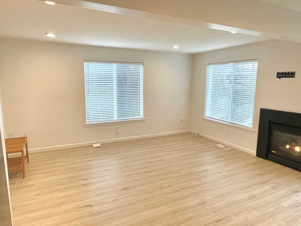 7608 N Edison St - Photo 3 of 16