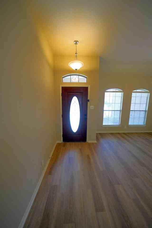 15805 Fair Ln - Photo 7 of 50