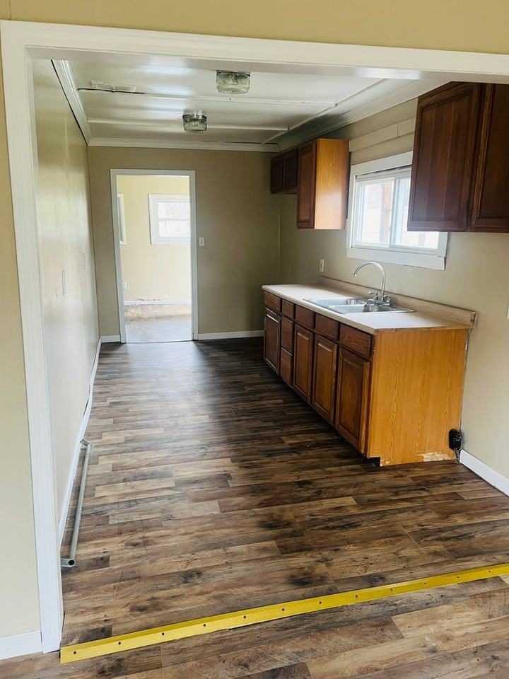 165 Mckim Way - Photo 2 of 9