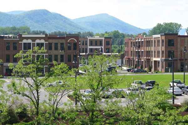 Daleville Town Center - Photo 3 of 6