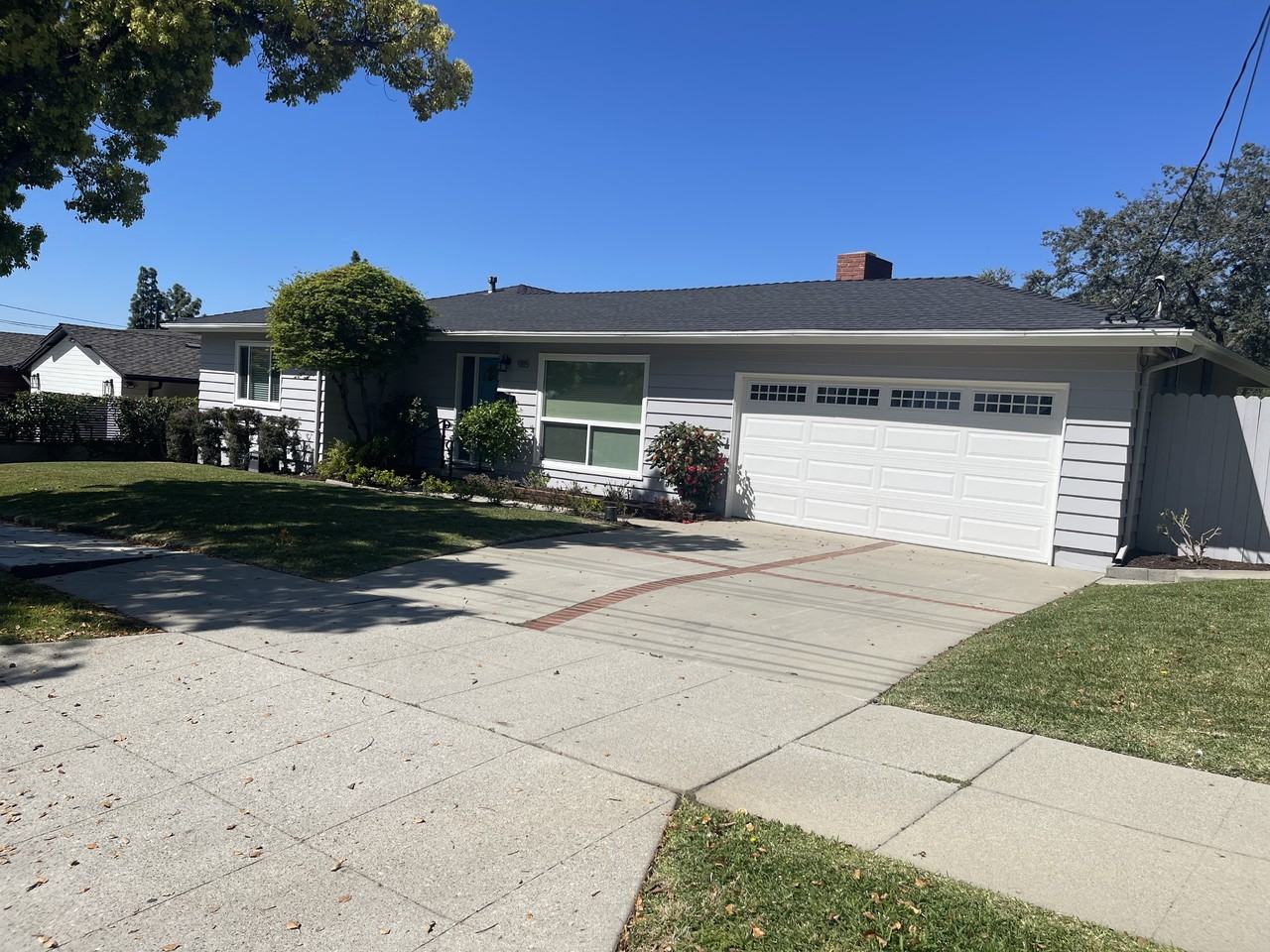 985 Riviera Dr #NA - Photo 2 of 29