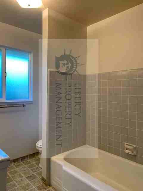 4552 N Del Mar Ave #NA - Photo 2 of 18