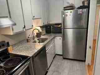 80 Fountain Ln #11 - Photo 2 of 14