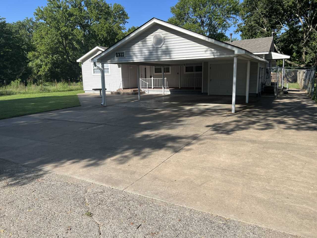 2311 S Osage Ave #NA - Photo 3 of 23