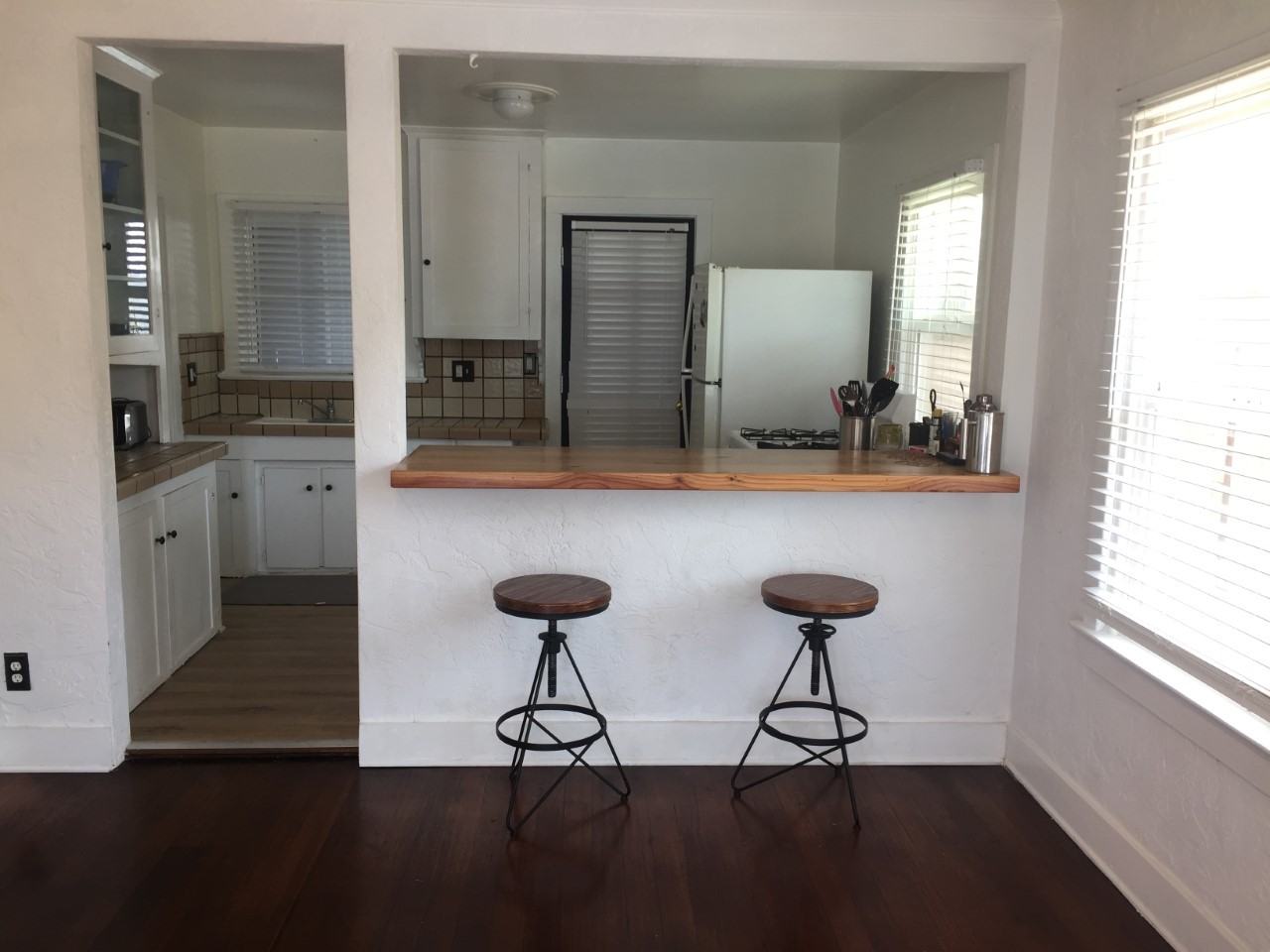 104 N Guadalupe Ave #NA - Photo 3 of 13