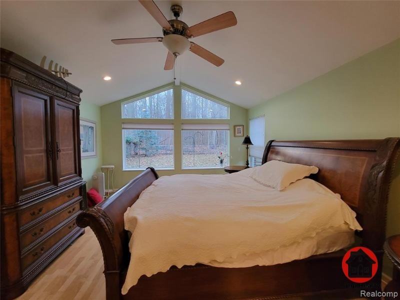 18311 Norwich Rd #1 - Photo 3 of 22