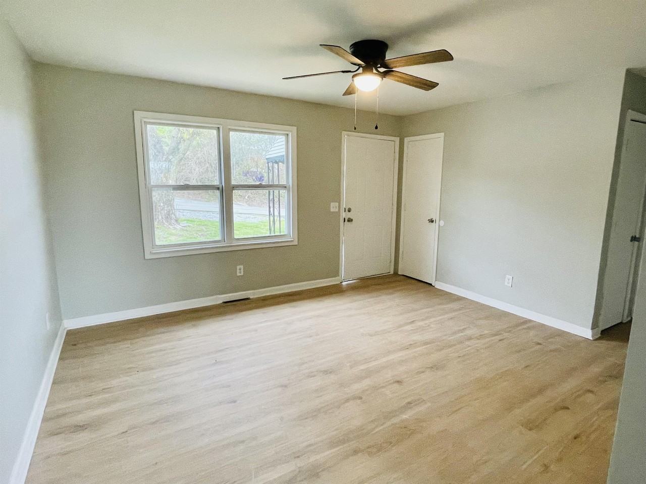 243 Randolph Hl #1 - Photo 2 of 10