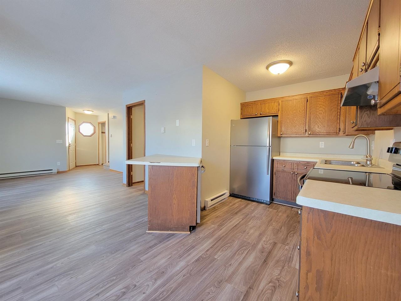 204 18th St Sw #5 - Photo 4 of 15