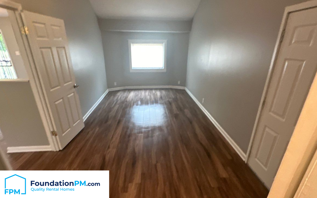 2921 Normandy Dr #1 - Photo 7 of 15