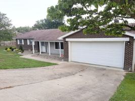 featured image of 117 Diamond Ct #1