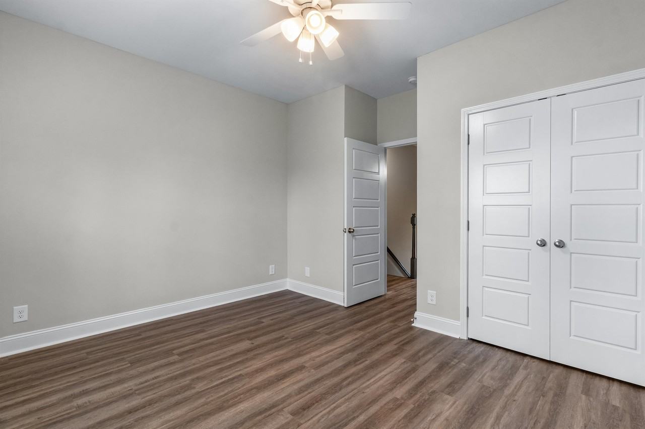 202 Burch Rd Bldg B #4 - Photo 7 of 19