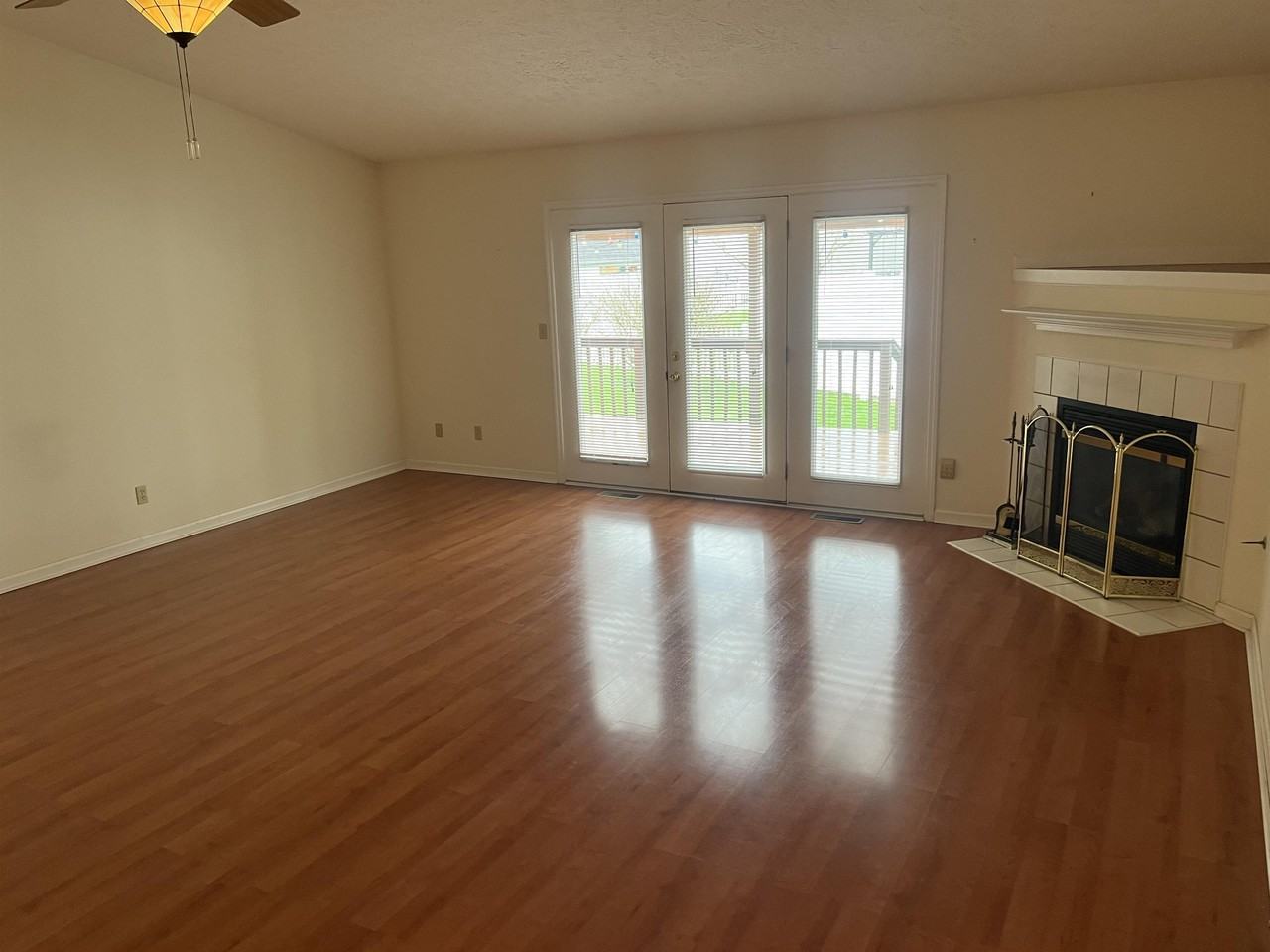 2735 Vada Ln #2735 - Photo 2 of 22