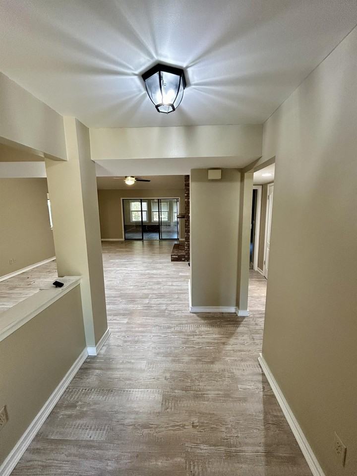 218 Yellow Pine Court #1 - Photo 4 of 30