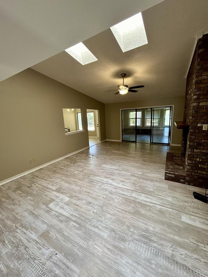 218 Yellow Pine Court #1 - Photo 6 of 30