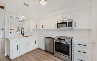 503 Lansing Ct - Photo 1 of 1