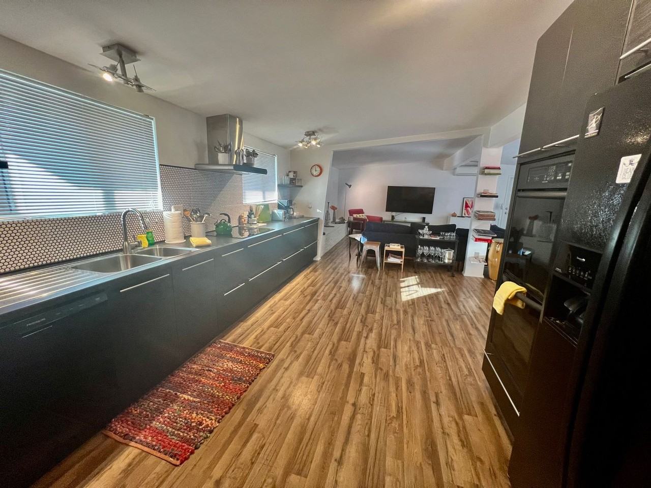 5673 Skyview Ln - Photo 7 of 38