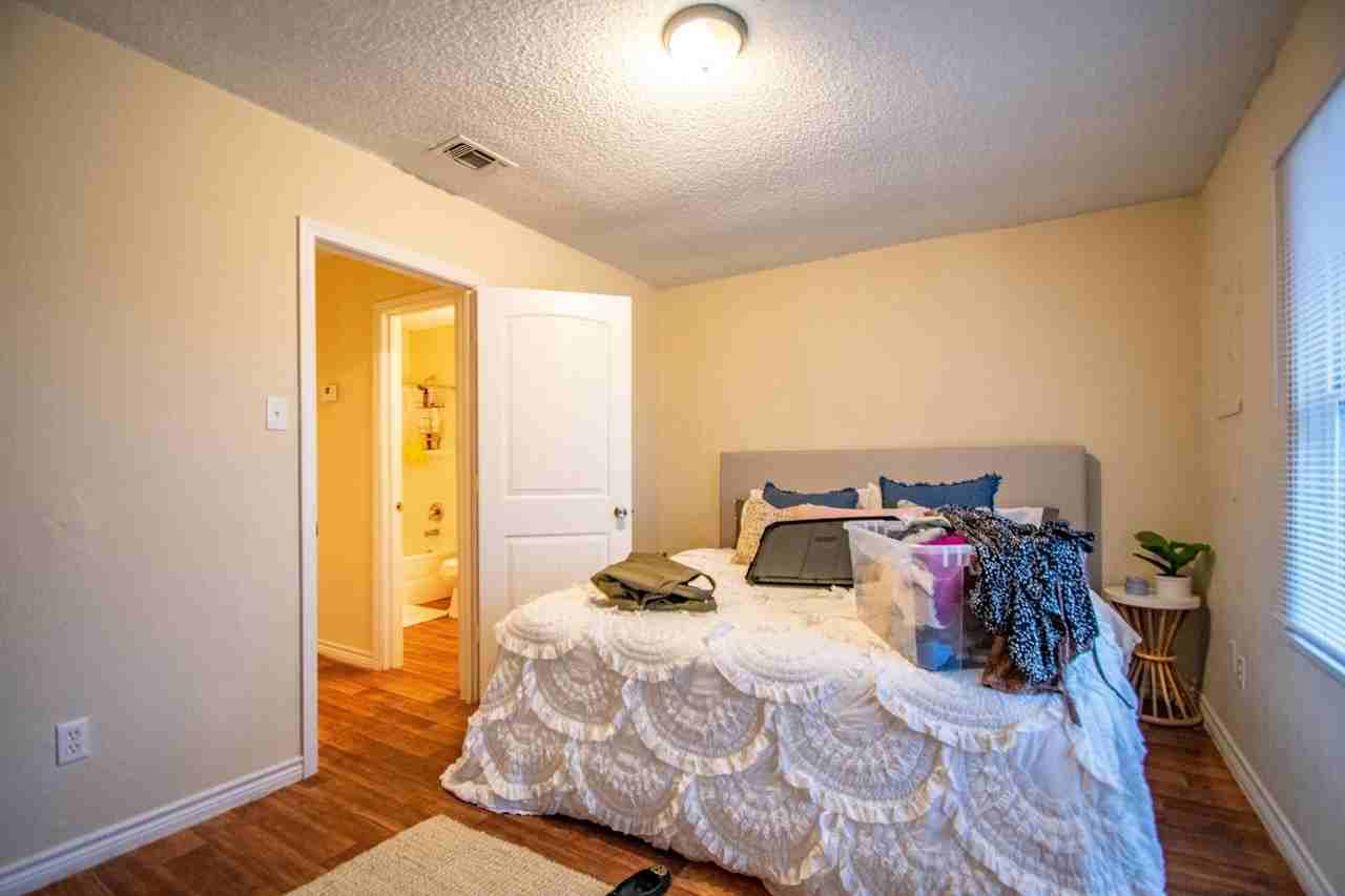 1817 Lipscomb St - Photo 7 of 10