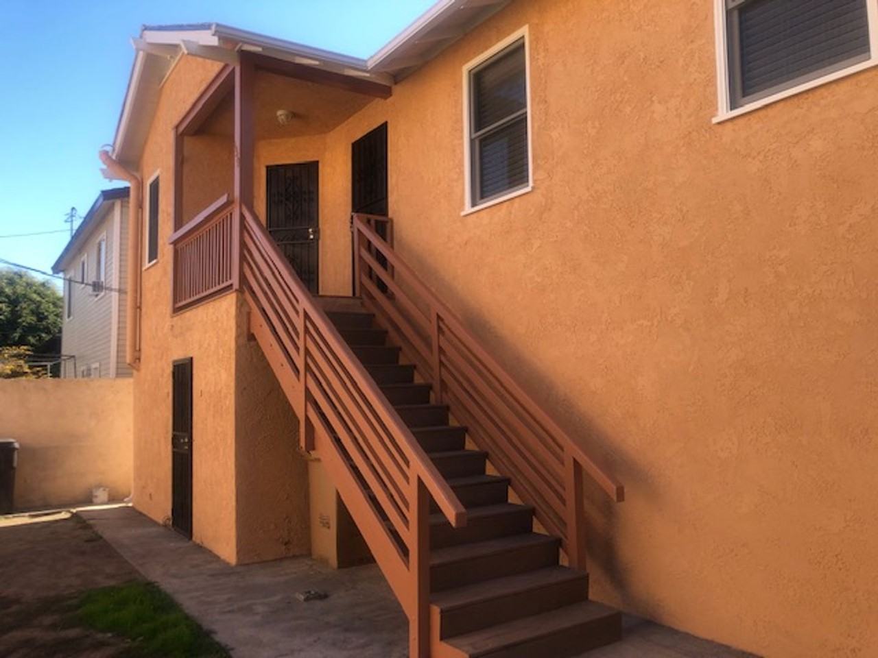HELLMAN - Photo 3 of 33