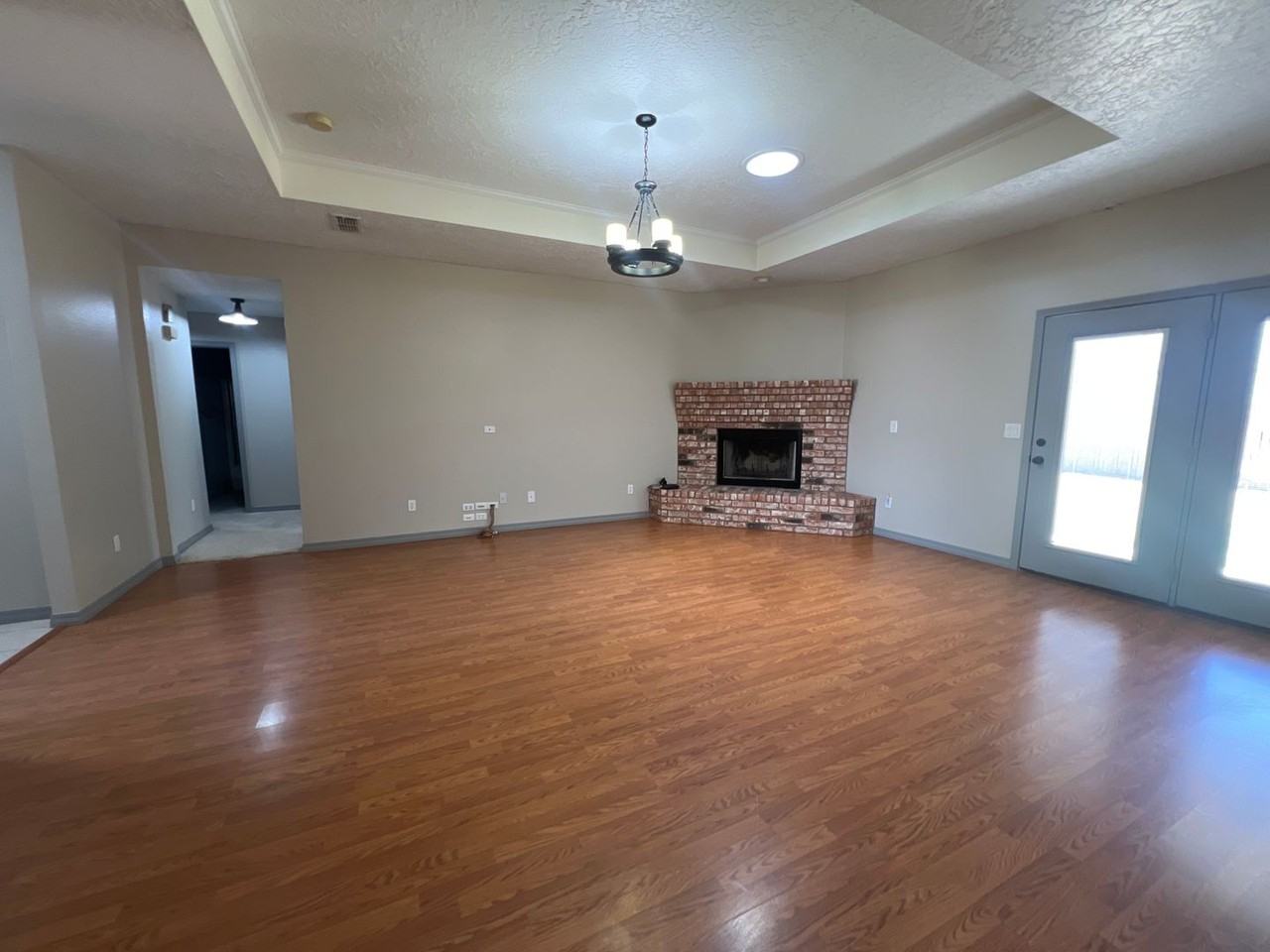 3709 Benjamin Davis Dr - Photo 6 of 26