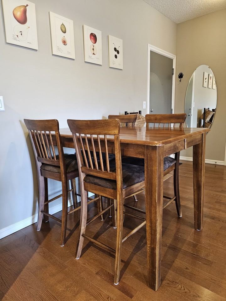 226 Macewan Road #203 - Photo 3 of 48