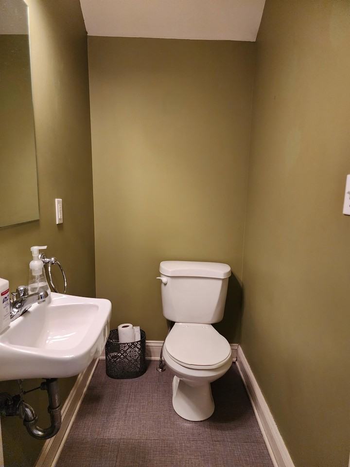 510 E North Ave #1 - Photo 3 of 50