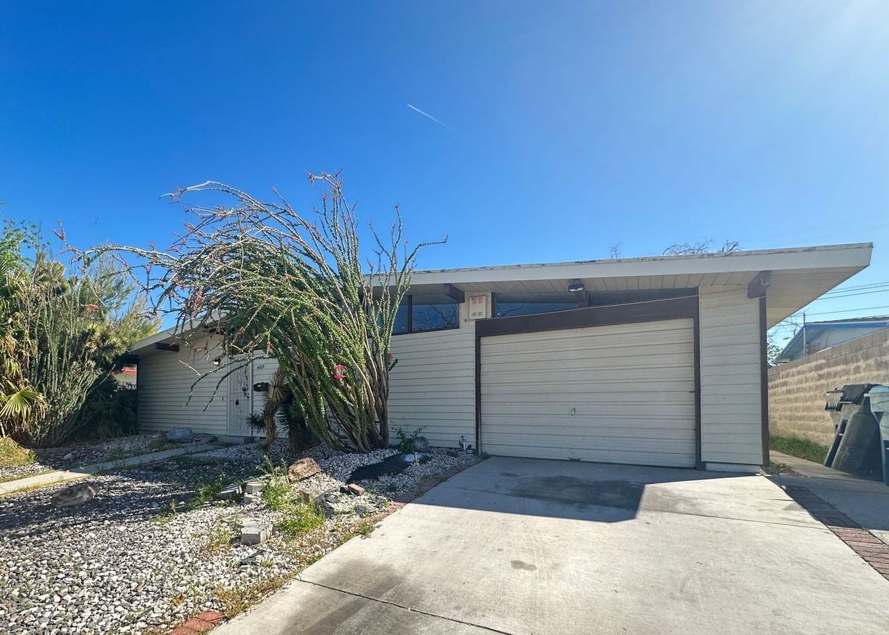 6229 Fargo Ave - Photo 3 of 27