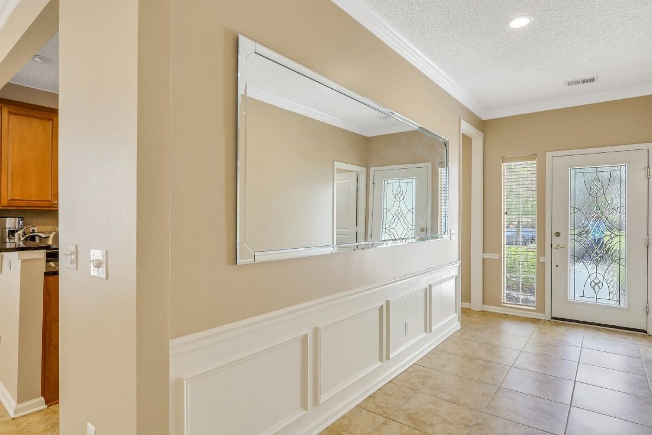 10 Candlelight Ln - Photo 6 of 50