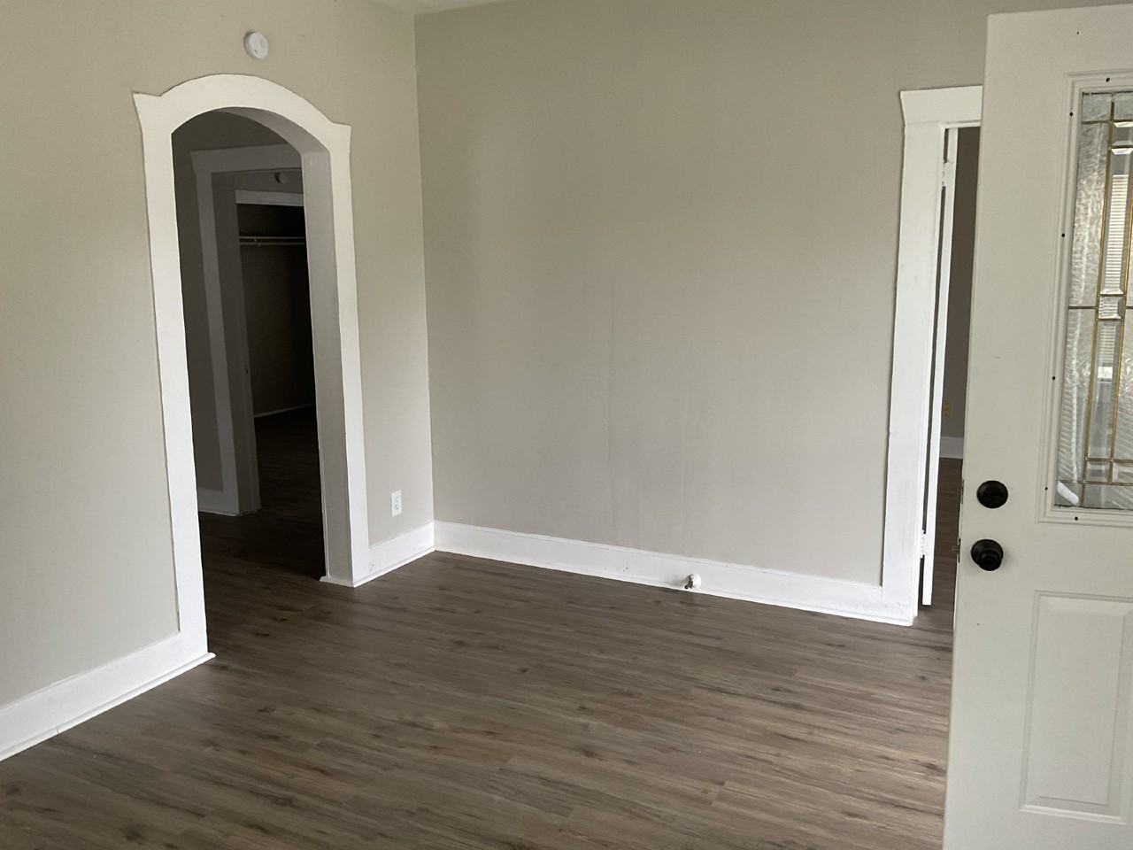 811 Rivas St - Photo 3 of 18