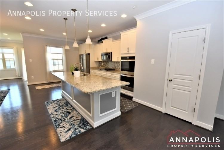 121 Admirals Ridge Dr - Photo 2 of 29