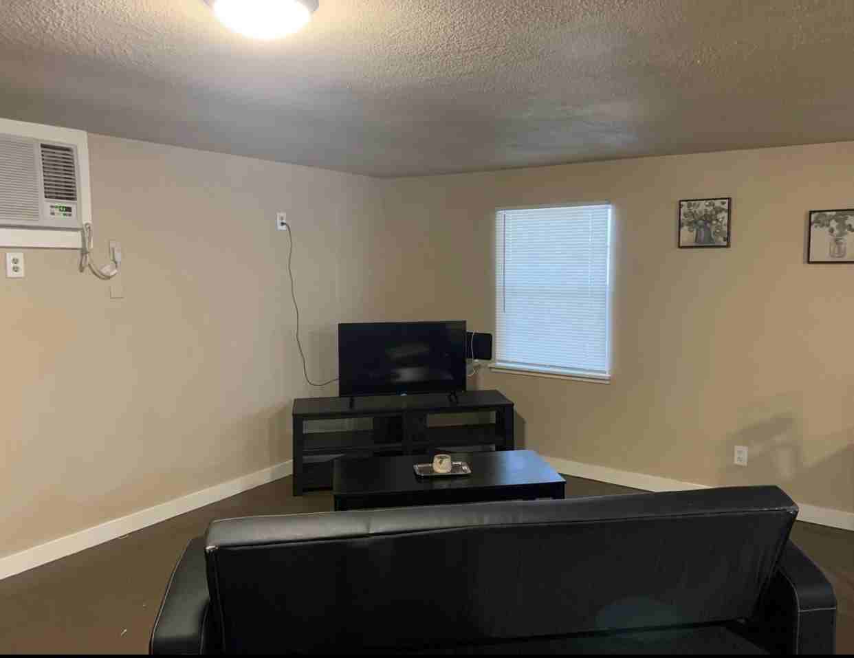 601 E Highland Blvd #B - Photo 3 of 5