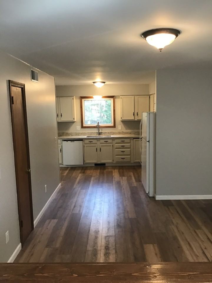 1225 Sandhill Dr #NA - Photo 3 of 20