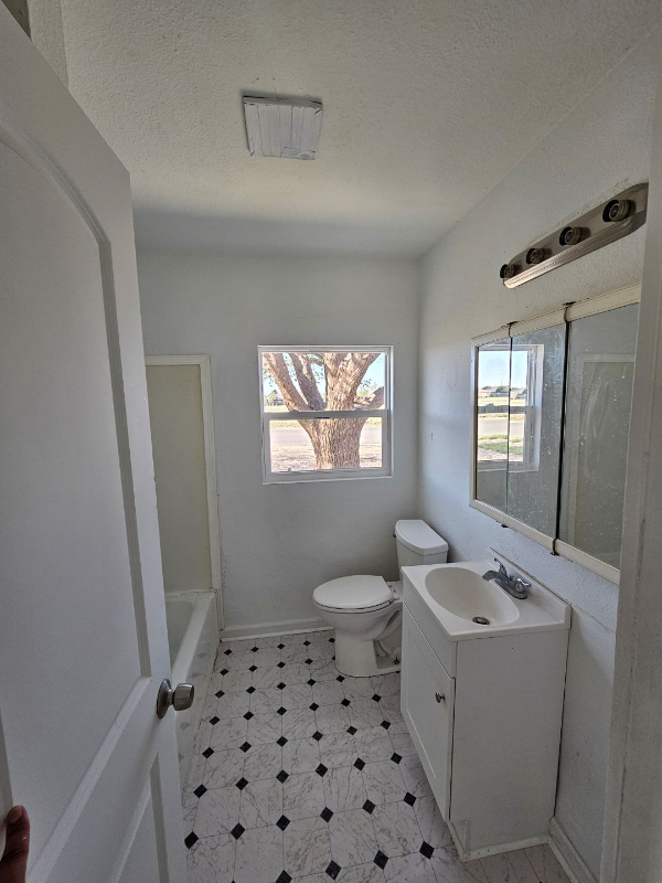 1726 East Dartmouth Street #A - Photo 4 of 9