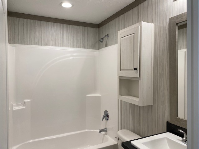 1026 E Meadows Cir - Photo 3 of 15