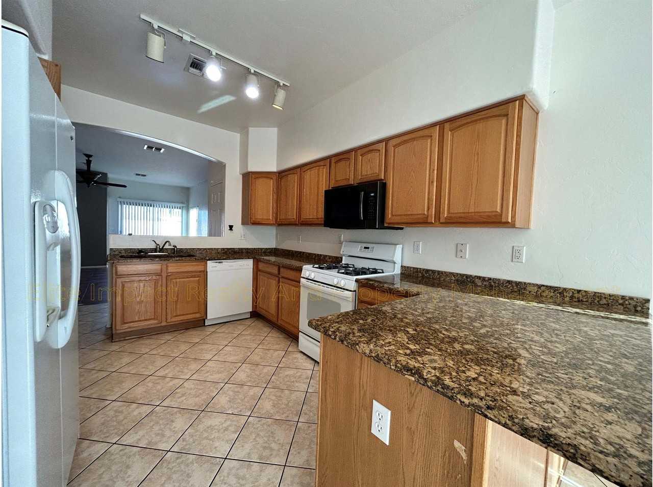 1037 S Speckled Stone Way #1 - Photo 5 of 17
